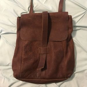 Duluth Trading Company Leather Crossbody/Backpack